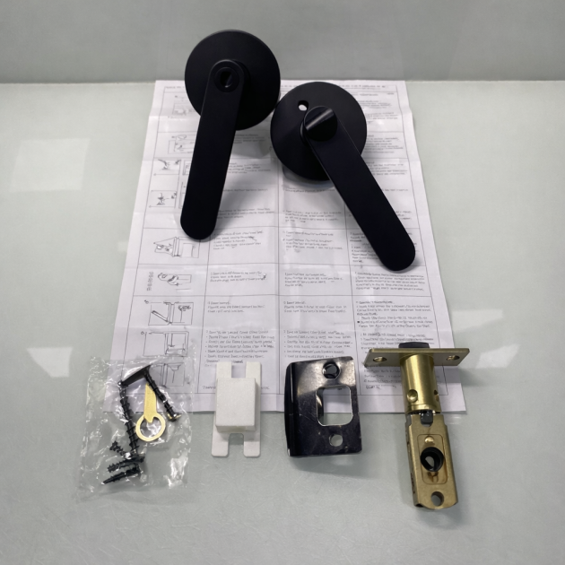 Privacy door lever handle